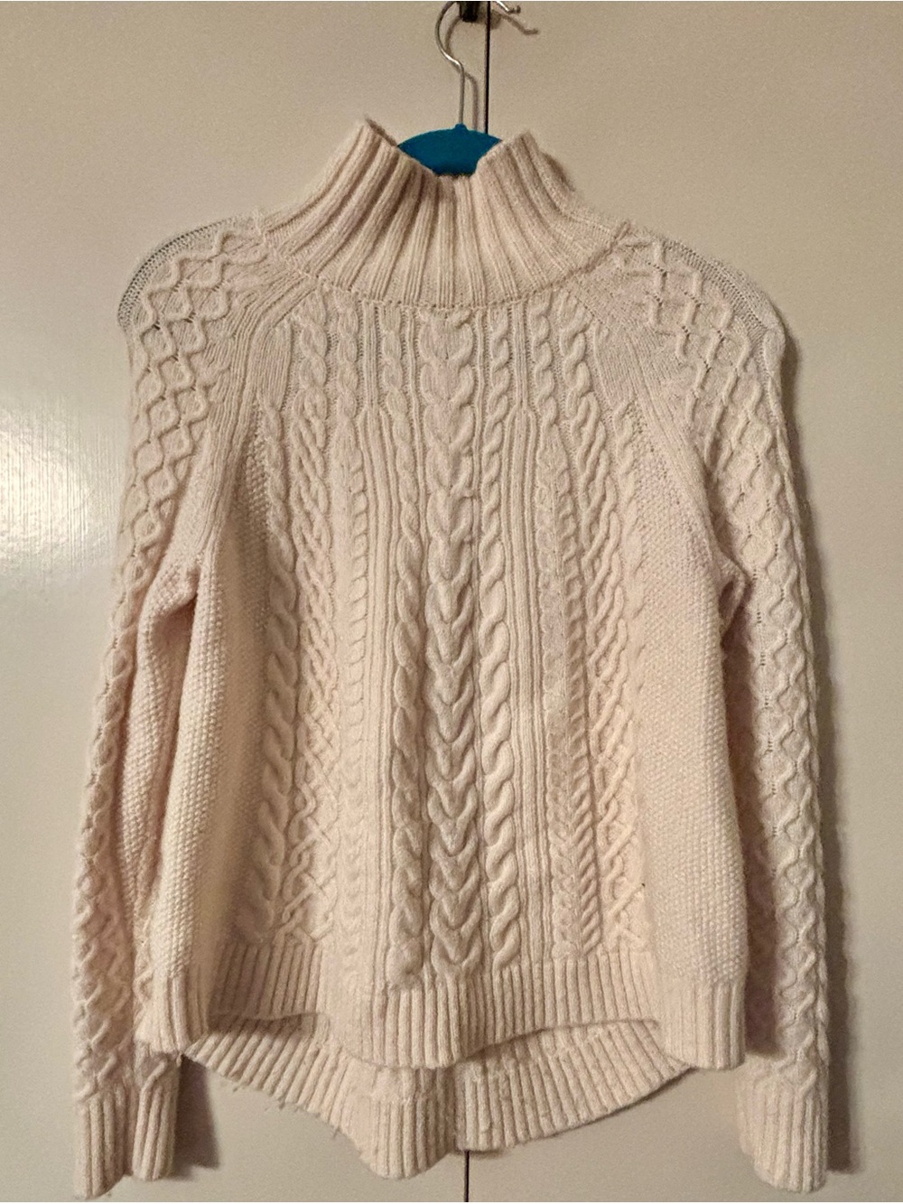 Ann Taylor Cream Cable Knit Turtleneck Sweater